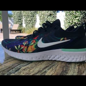 Nike running shoes size 14